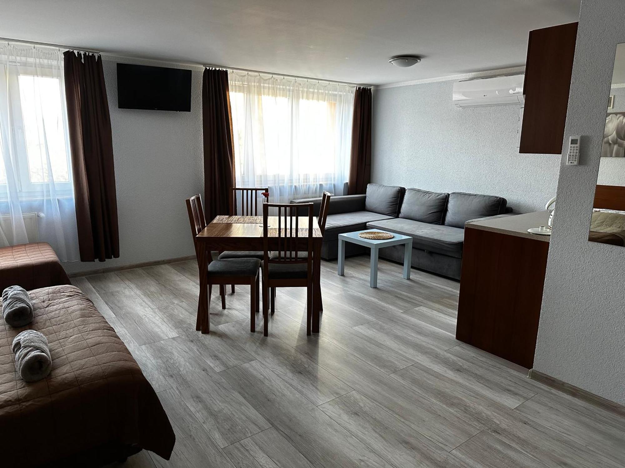 Kompleks Apartament-Serwis كراكوفيا المظهر الخارجي الصورة