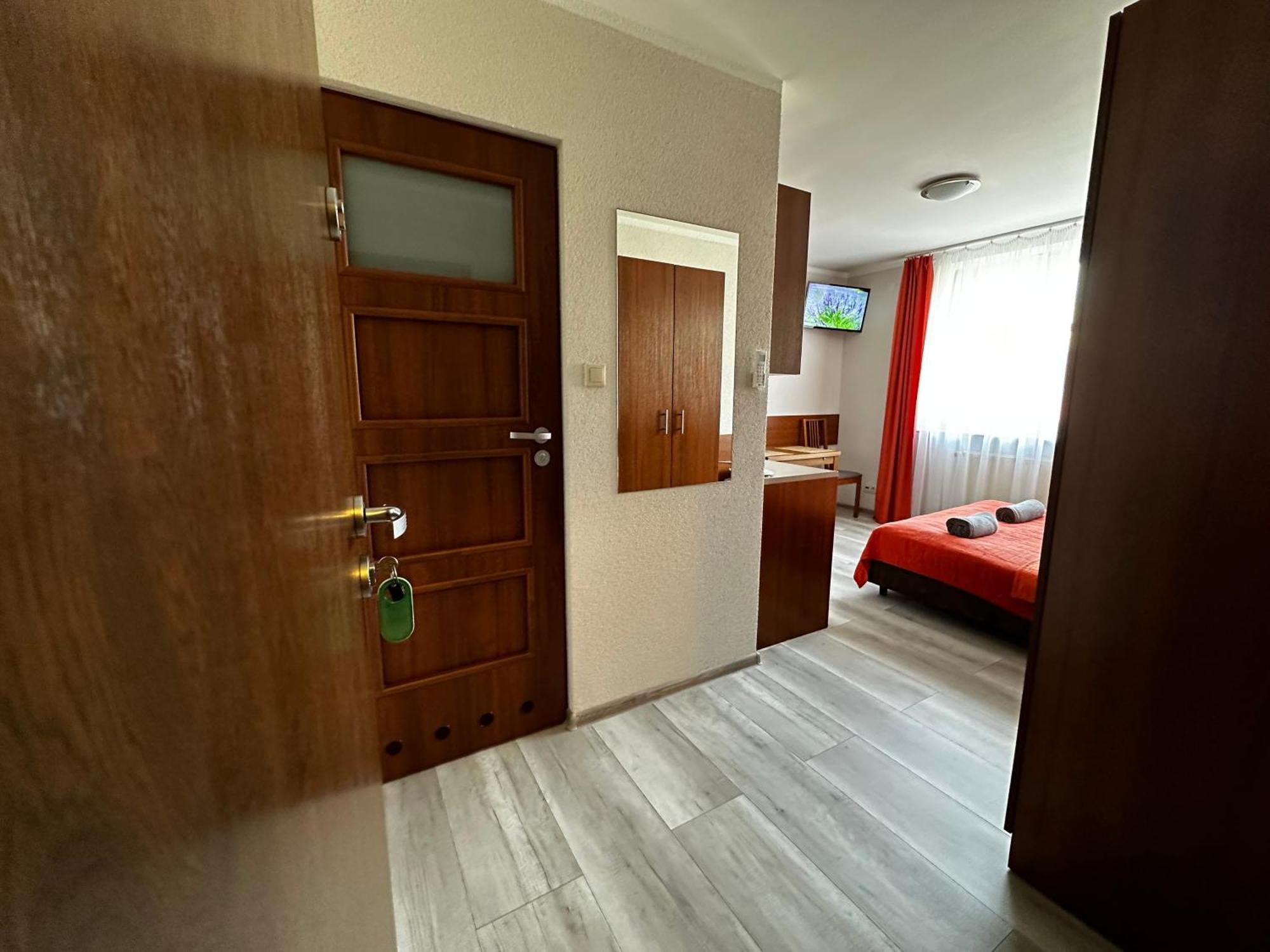 Kompleks Apartament-Serwis كراكوفيا المظهر الخارجي الصورة