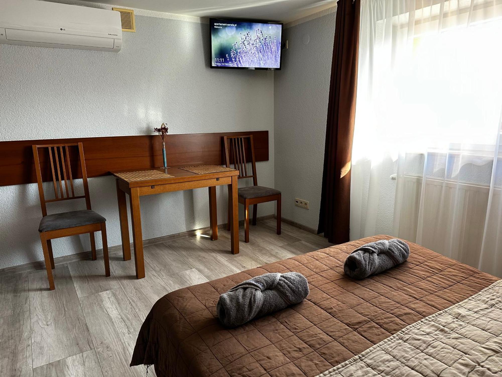 Kompleks Apartament-Serwis كراكوفيا المظهر الخارجي الصورة